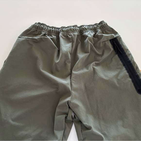 Nike Tech Woven Joggers Men’s  CU4483-010 Men’s Large - Picture 15 of 16